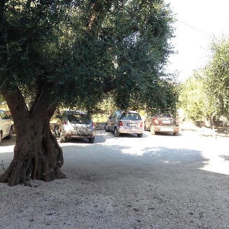 La Vecchia Tabaccheria B&B Ostuni Eksteriør bilde